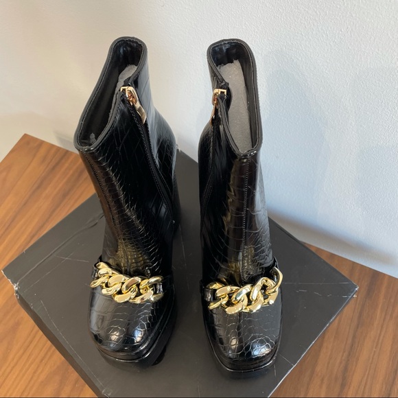 Ego Roxy Chain detail croc embossed black platform heeled boots - Picture 4 of 8